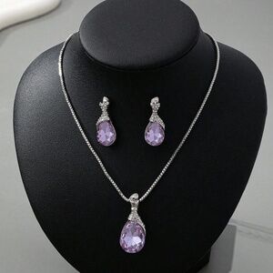 Fashion Jewelry Set – Purple Teardrop Crystal Necklace & Earrings (3pcs)